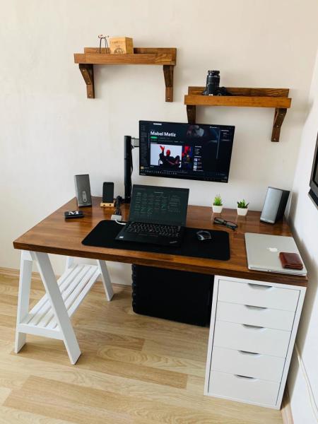 AYGEN Wooden Study Desk