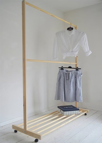 Phobos Wooden Hanger