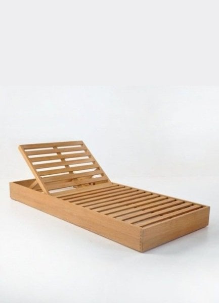 Leop Wooden Sunbed