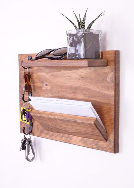 Titan Ahşap Askılık