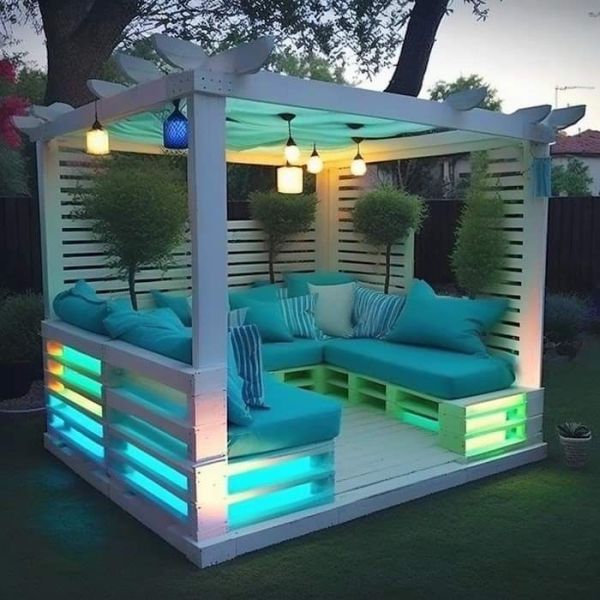 Tufan Pergola