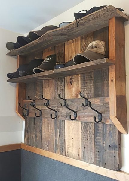 Kevser Ahşap Askılık